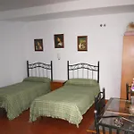 호스탈 알카자르 I 2* 코르도바