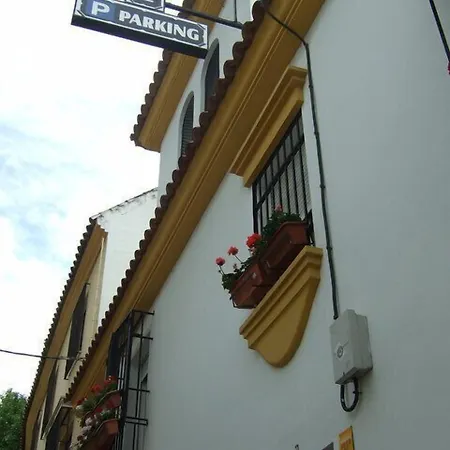 Alcazar I 2*